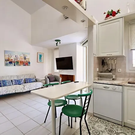 Διαμέρισμα Bobby's House