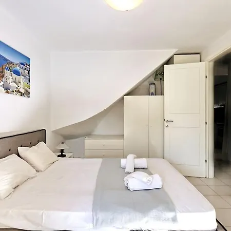 Διαμέρισμα Bobby's House